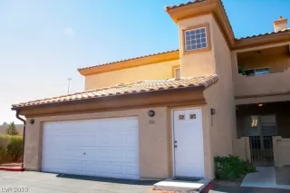 Photo #1: 2146938 Listing 