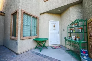 Photo #1: 2146975 Listing 