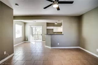 Photo #2: 2146995 Listing 