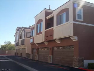 Photo #1: 2147072 Listing