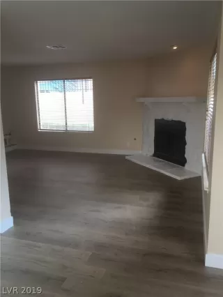 Photo #2: 2147116 Listing 