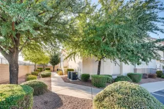 Photo #2: 2147135 Listing