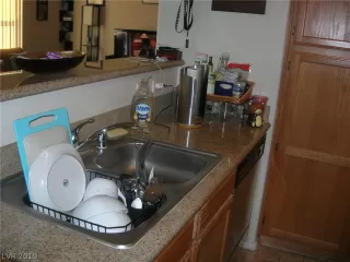 Photo #5: 2147275 Listing 