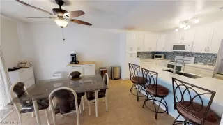 Photo #3: 2147356 Listing