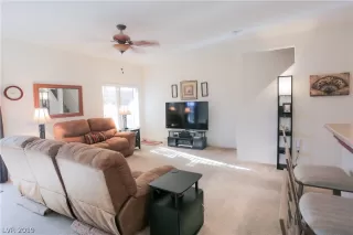 Photo #3: 2147361 Listing 