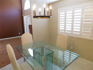 Photo #5: 2147393 Listing 