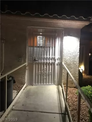 Photo #2: 2147446 Listing 