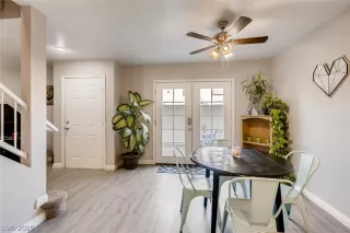 Photo #2: 2147462 Listing 