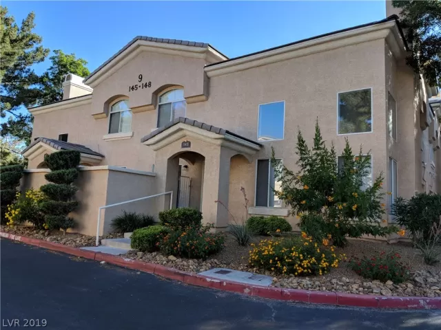 MLS: 2147529 Condo For Sale