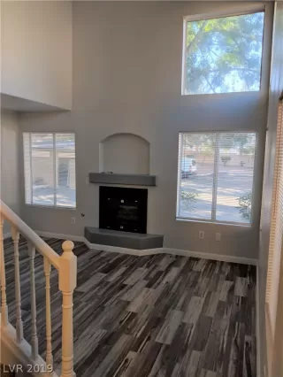 Photo #3: 2147529 Listing 