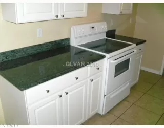 Photo #2: 2147673 Listing 