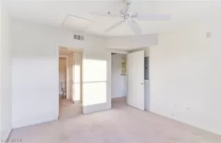 Photo #5: 2147687 Listing 