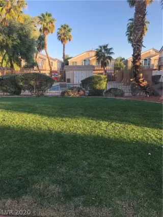 Photo #6: 2147727 Listing