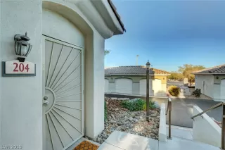 Photo #1: 2147758 Listing 