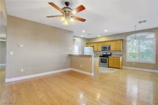 Photo #2: 2147758 Listing 