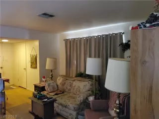 Photo #2: 2147767 Listing