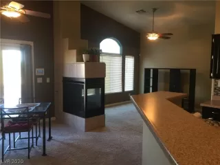 Photo #4: 2147828 Listing 