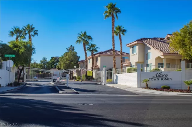 MLS: 2147834 Condo For Sale