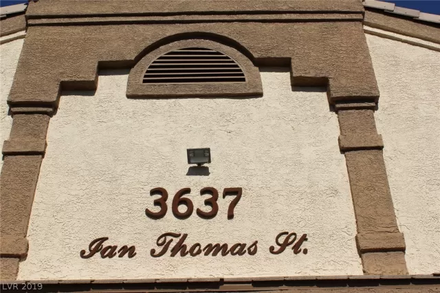 MLS: 2147852 Condo For Sale