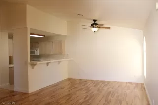 Photo #2: 2147852 Listing 