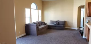 Photo #1: 2147947 Listing