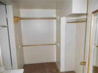 Photo #6: 2147948 Listing 