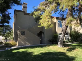 Photo #1: 2147980 Listing