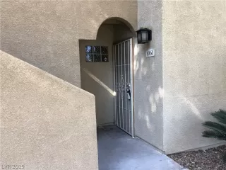 Photo #2: 2147980 Listing