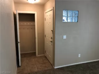 Photo #3: 2147980 Listing