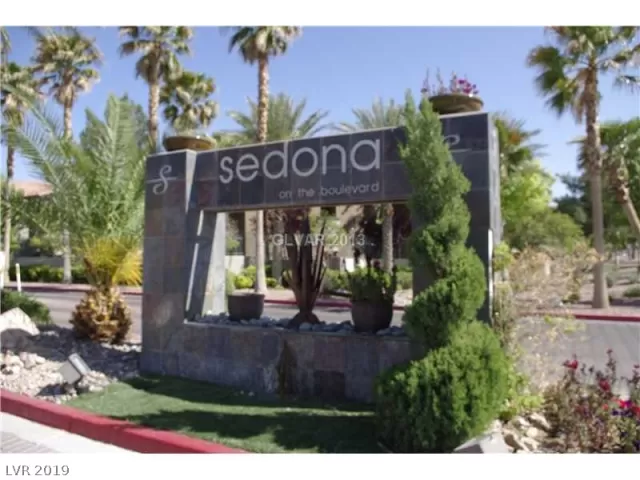 MLS: 2147993 Condo For Sale