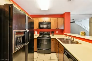 Photo #6: 2147998 Listing 