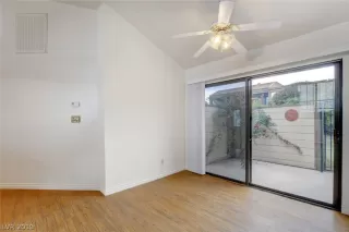 Photo #3: 2148058 Listing 