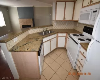 Photo #5: 2148092 Listing