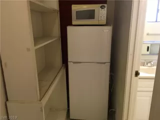 Photo #4: 2148095 Listing 