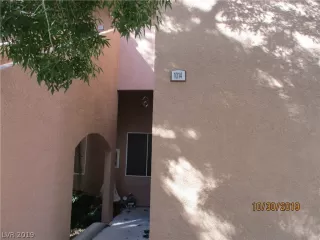 Photo #2: 2148099 Listing