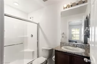 Photo #6: 2148104 Listing