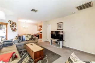 Photo #2: 2148108 Listing 