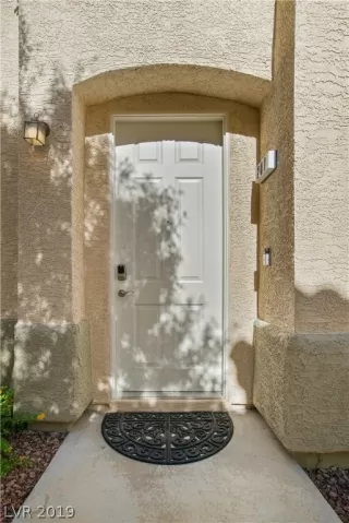 Photo #1: 2148163 Listing 