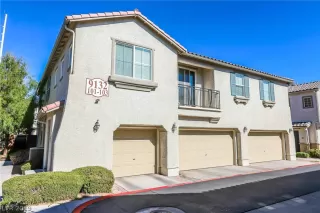 Photo #1: 2148167 Listing 