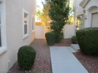 Photo #2: 2148172 Listing 