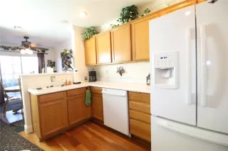 Photo #2: 2148184 Listing