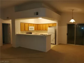 Photo #1: 2148195 Listing