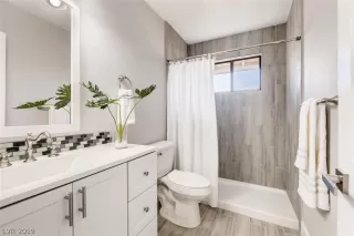 Photo #6: 2148215 Listing 