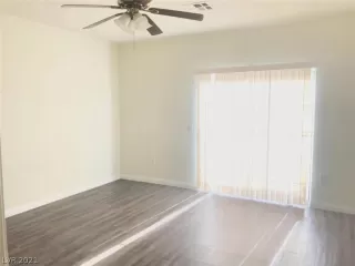 Photo #3: 2148237 Listing