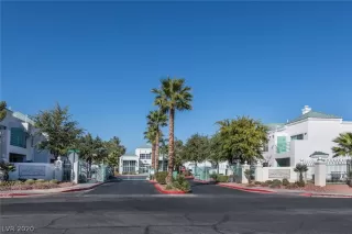 Photo #2: 2148338 Listing