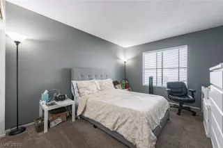 Photo #5: 2148338 Listing