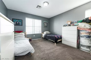 Photo #6: 2148338 Listing