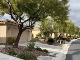 Photo #1: 2148375 Listing 