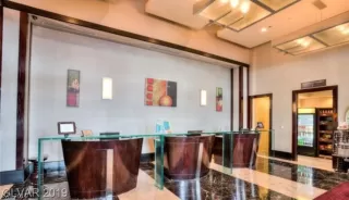 Photo #3: 2148393 Listing 