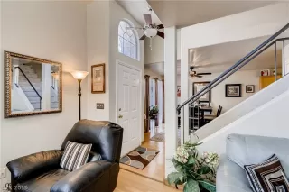 Photo #3: 2148403 Listing